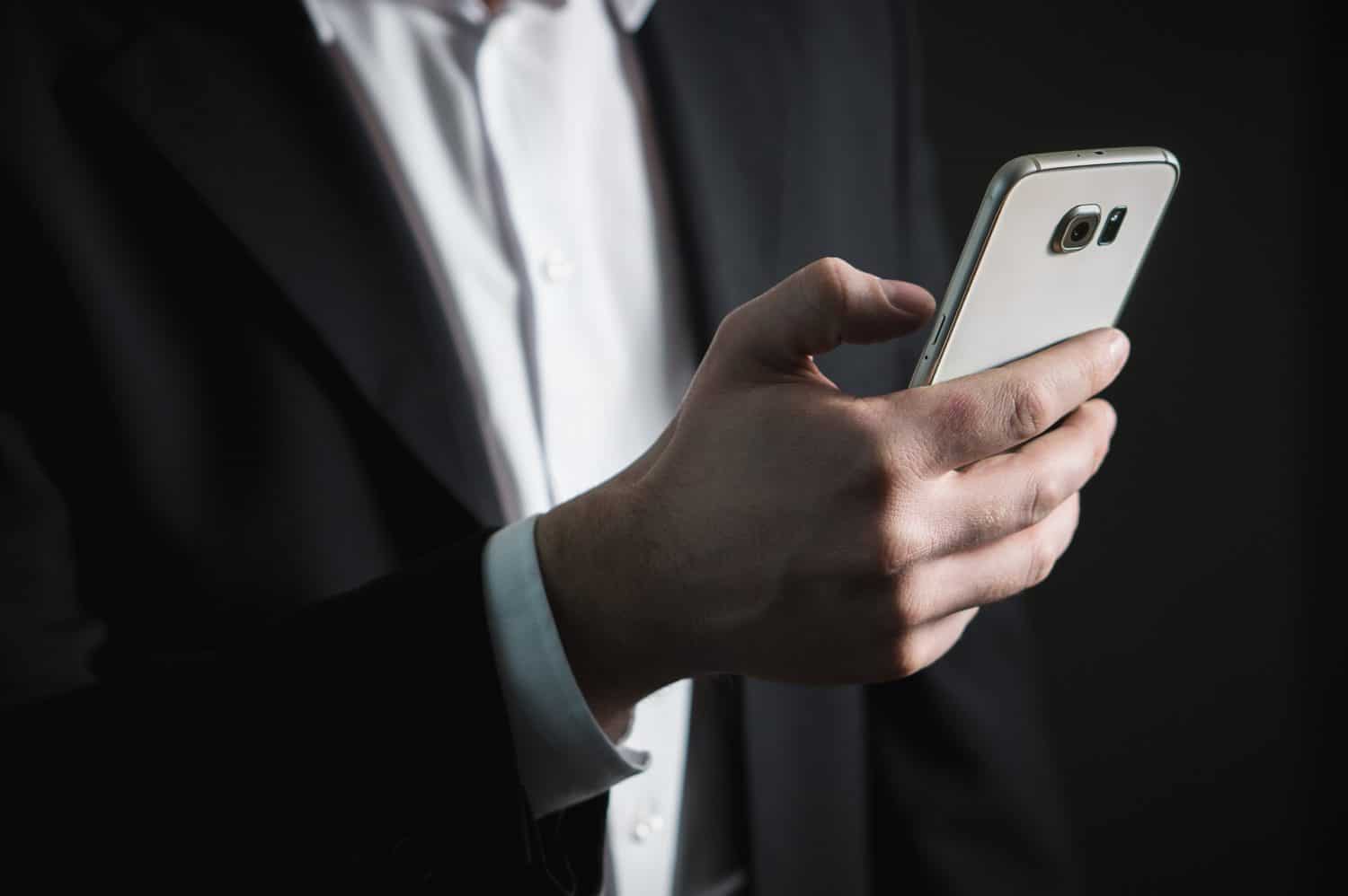 Orange SCE : une solution mixte qui concilie digital et chèque cadeaux