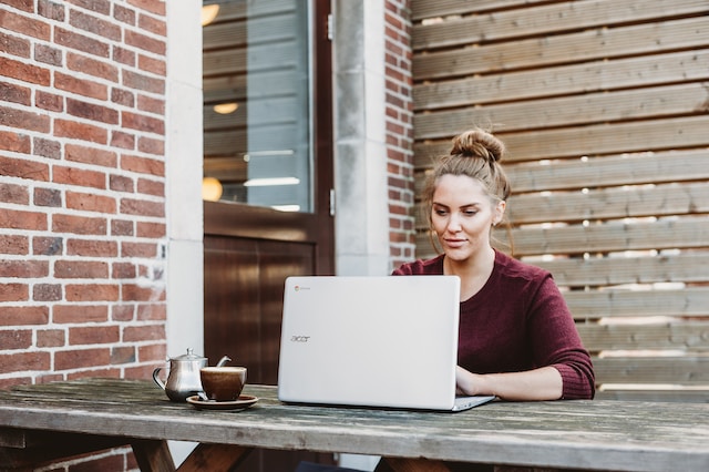 QVT : Dans l’entreprise, le rôle clé des assistant(e)s de direction